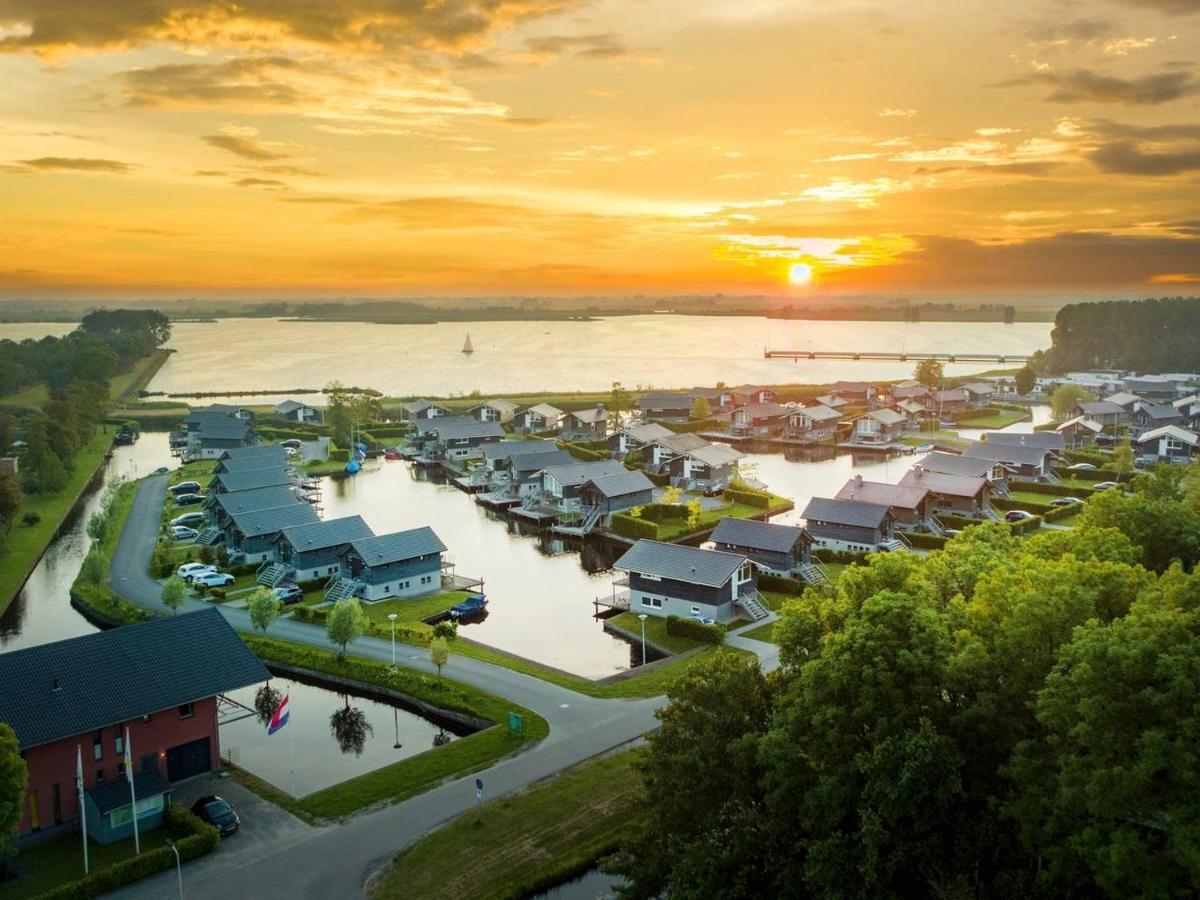 Landal Waterpark Sneekermeer Otel Terherne Dış mekan fotoğraf